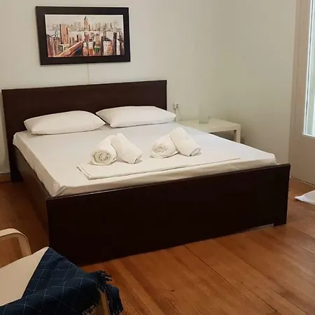 Violet Errathens Apartment - Athens Center, 7 Bd, 3 Bath Exterior photo