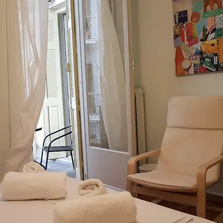 Violet Errathens Apartment - Athens Center, 7 Bd, 3 Bath Exterior photo