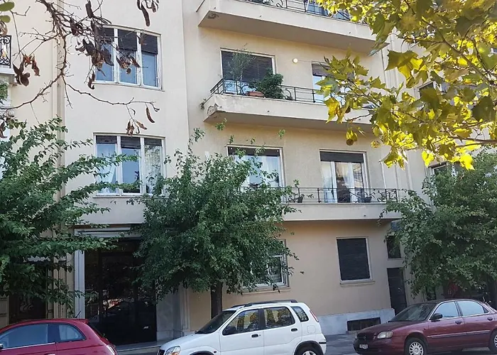 Violet Errathens Apartment - Athens Center, 7 Bd, 3 Bath