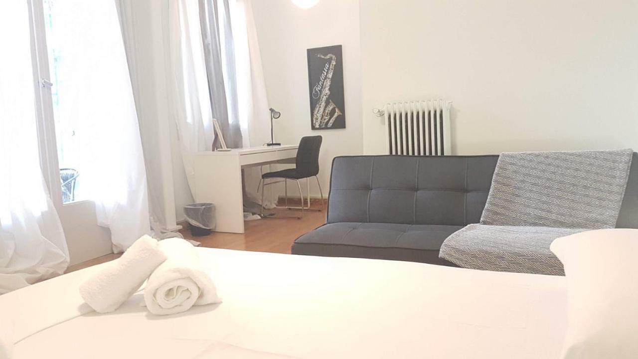 Violet Errathens - Center, 7 Bd, 3 Bath Apartment