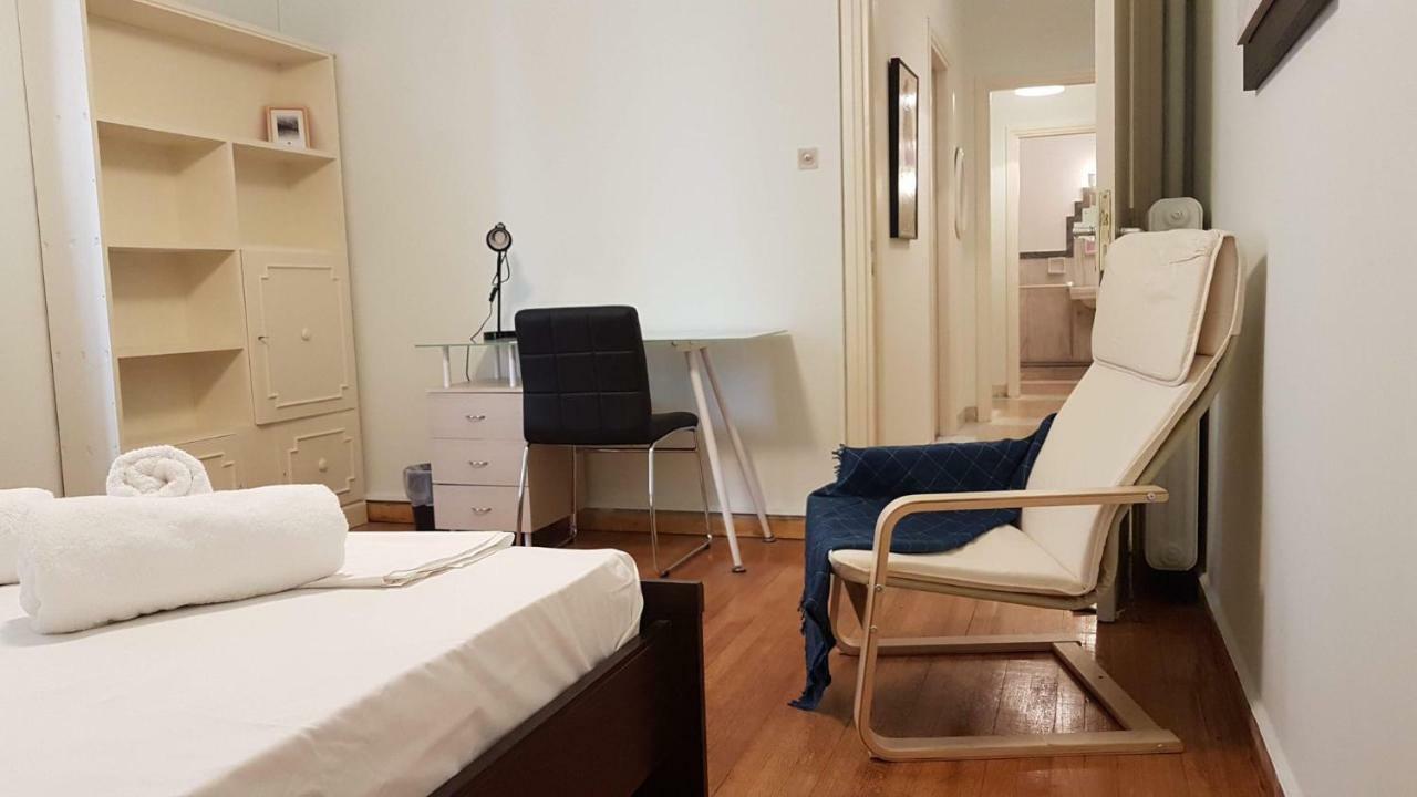 Apartment Violet Errathens - Center, 7 Bd, 3 Bath